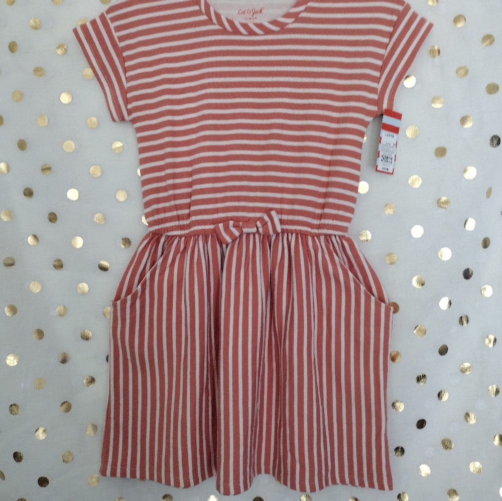 Cat and jack, summer dress very soft, stretch, medium weight , pockets , bow